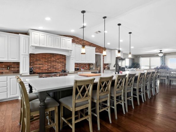 504 Virginia DR, Round Rock TX 78664