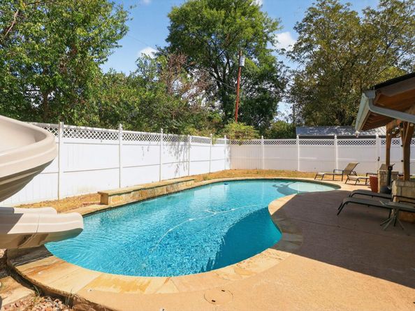 504 Virginia DR, Round Rock TX 78664