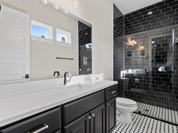 109 Star Thistle TRL, Georgetown TX 78628