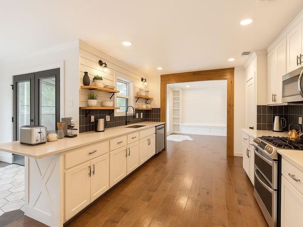 1511 Wilson Heights DR, Austin TX 78746
