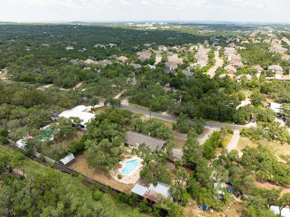 8655 Thunderbird RD, Austin TX 78736