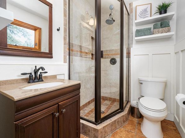 8655 Thunderbird RD, Austin TX 78736