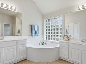 2701 Michelle Lynne CV, Round Rock TX 78681