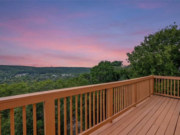 8802 Bluegrass DR, Austin TX 78759