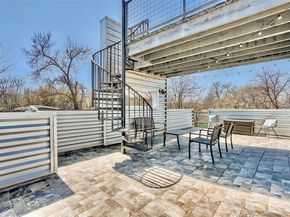 2202 Willow ST B, Austin TX 78702