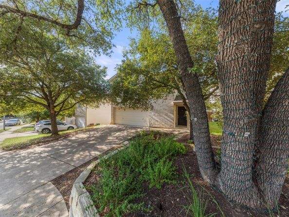 8716 Davis Oaks TRL, Austin TX 78748