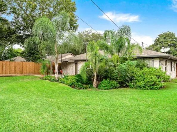 4709 Lido LN, Houston TX 77092