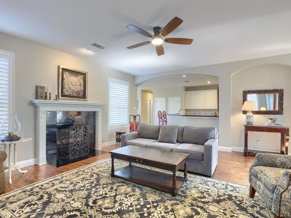 2801 Lenwood CT, Austin TX 78738