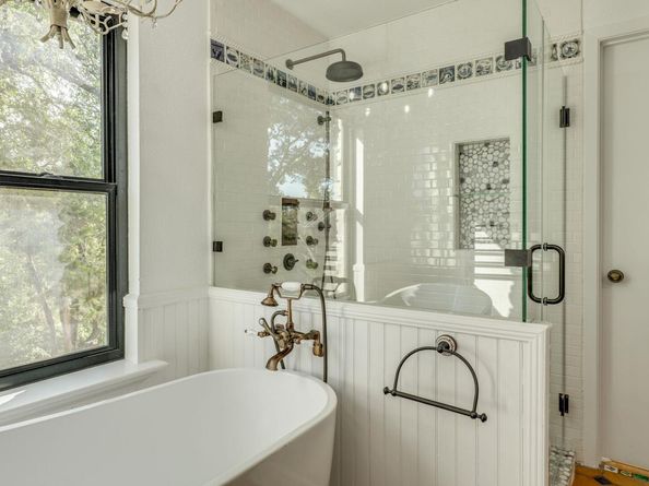 10701 Glass Mountain TRL, Austin TX 78750