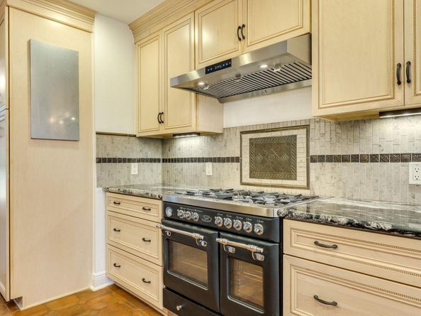 10701 Glass Mountain TRL, Austin TX 78750