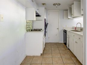 1306 E Saint Johns Ave, Austin TX 78752