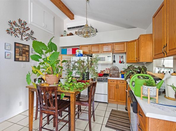 2606 Westover RD, Austin TX 78703