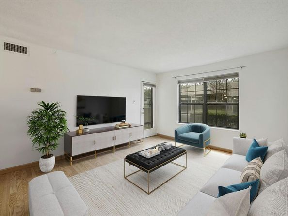 8210 Bent Tree RD 115, Austin TX 78759