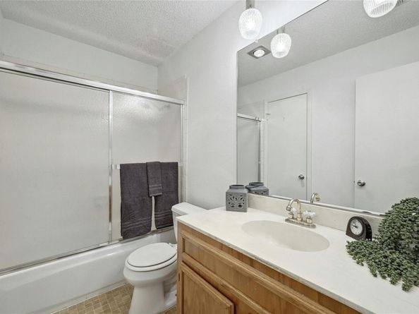 8210 Bent Tree RD 115, Austin TX 78759