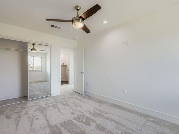 300 Tesla CIR, Austin TX 78681