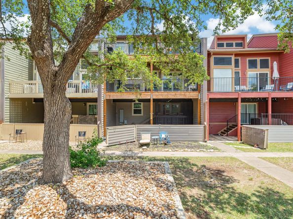 551 Demarett DR 4, Point Venture TX 78645