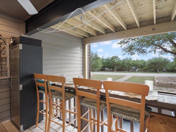551 Demarett DR 4, Point Venture TX 78645