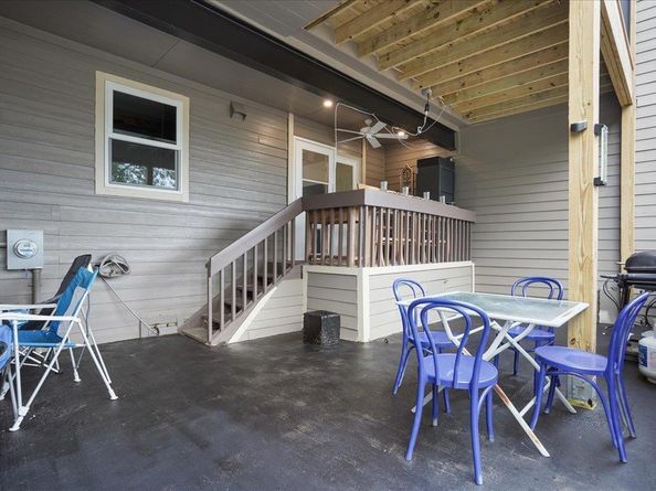 551 Demarett DR 4, Point Venture TX 78645