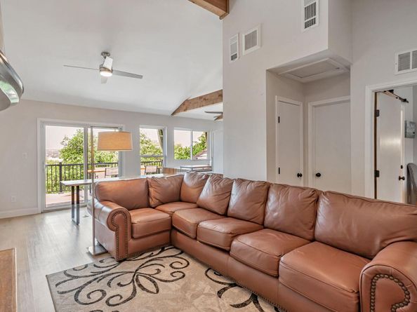 551 Demarett DR 4, Point Venture TX 78645