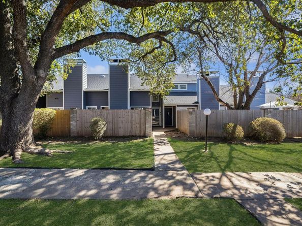 1010 W Rundberg LN 30, Austin TX 78758
