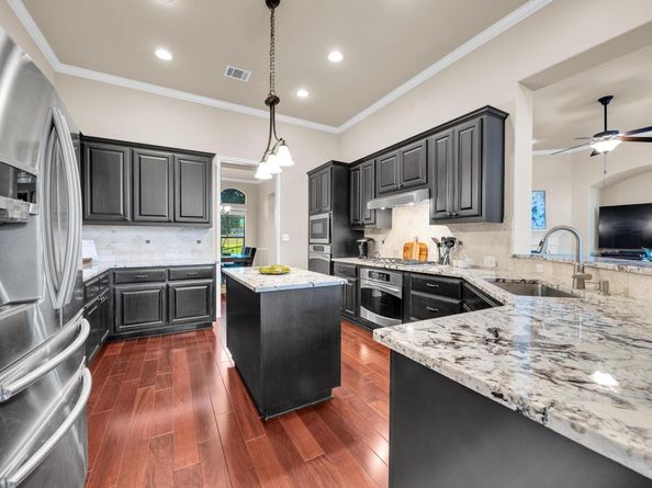 3526 Aquamarine DR, Round Rock TX 78681