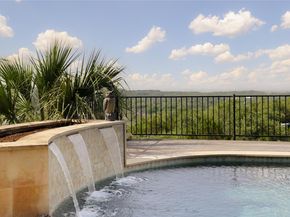 22238 Oban DR, Spicewood TX 78669