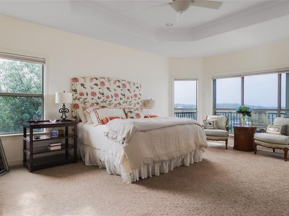 22238 Oban DR, Spicewood TX 78669