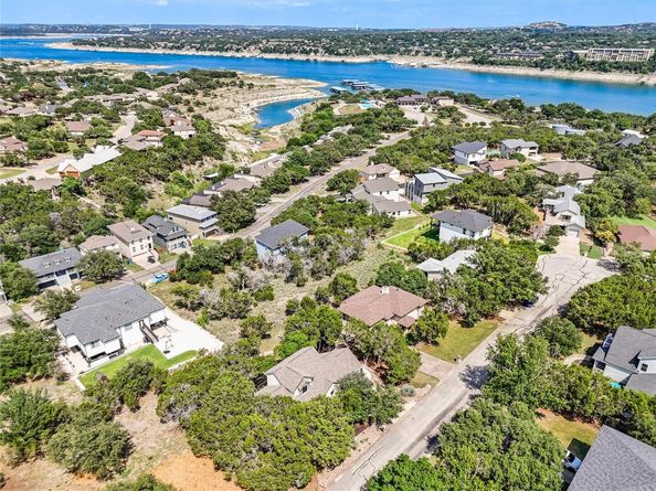 18508 Lakehead CIR, Point Venture TX 78645
