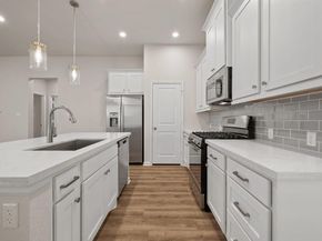 213 Banyon DR, Liberty Hill TX 78642