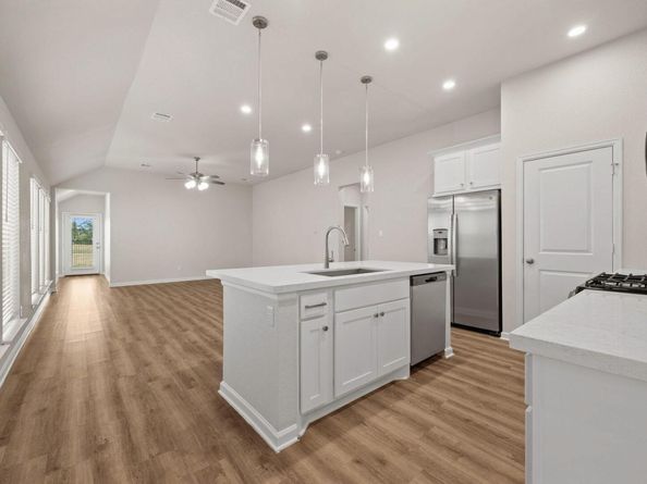 213 Banyon DR, Liberty Hill TX 78642