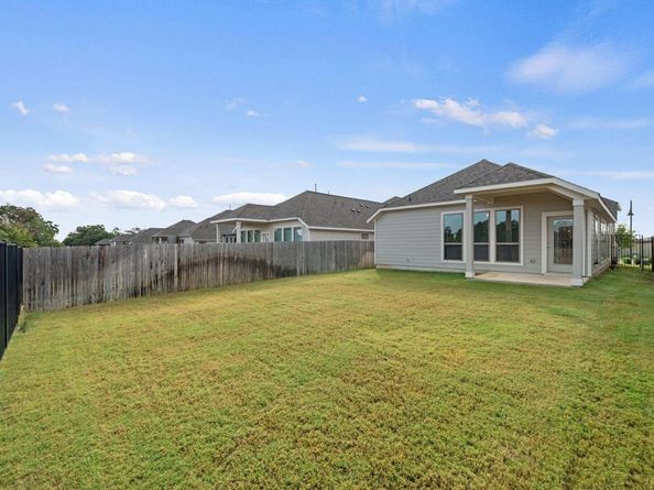 213 Banyon DR, Liberty Hill TX 78642