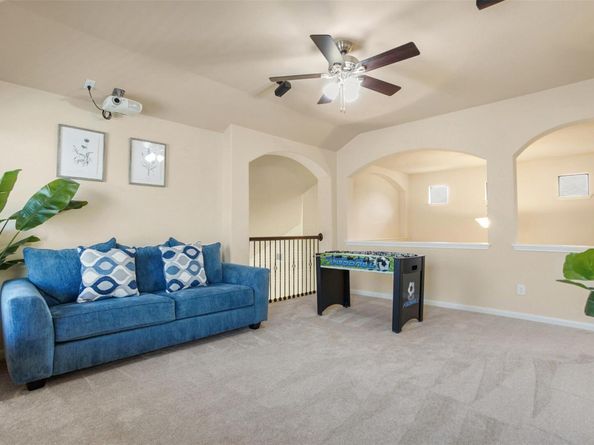 121 E Adelanta PL, Round Rock TX 78681