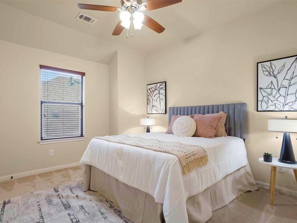 121 E Adelanta PL, Round Rock TX 78681