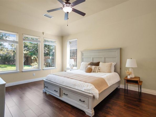 121 E Adelanta PL, Round Rock TX 78681