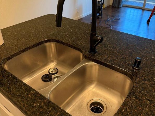 8888 Tallwood DR 3207, Austin TX 78759