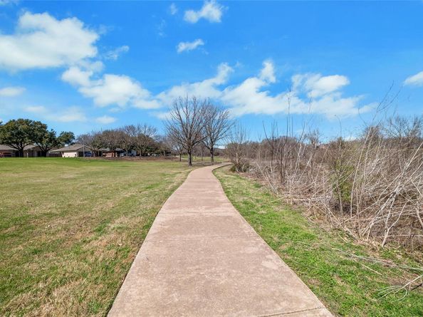 2011 Buckley LN, Round Rock TX 78664