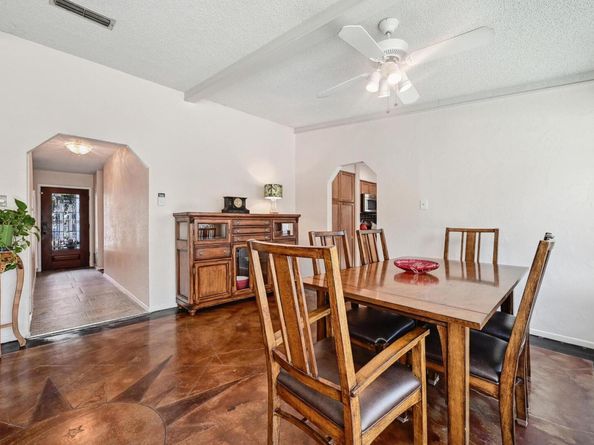 4711 Fieldstone DR, Austin TX 78735