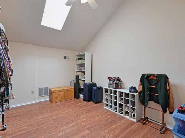 4711 Fieldstone DR, Austin TX 78735