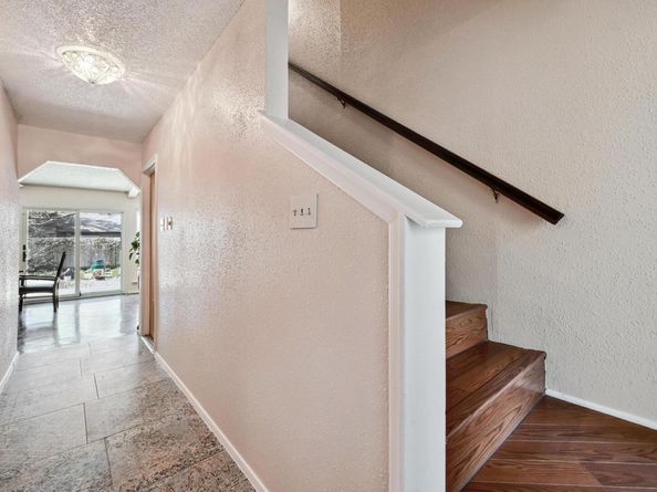 4711 Fieldstone DR, Austin TX 78735