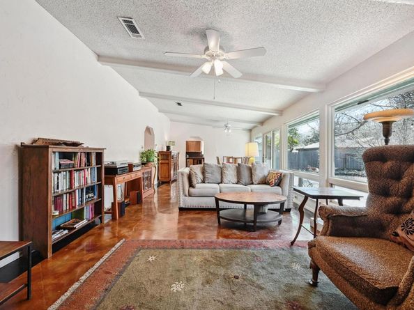 4711 Fieldstone DR, Austin TX 78735