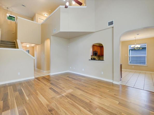 1517 Waxberry LN, Austin TX 78748