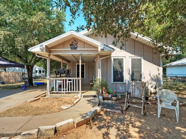 604 Vargas RD, Austin TX 78741