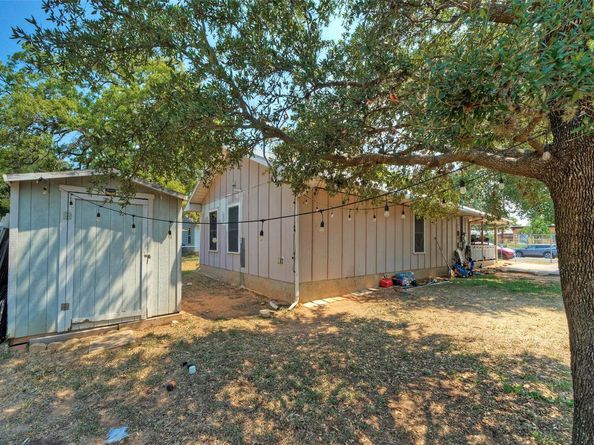 604 Vargas RD, Austin TX 78741