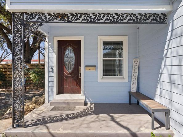 906 E 43rd ST, Austin TX 78751