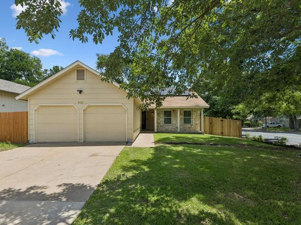 9723 Moorberry ST, Austin TX 78729
