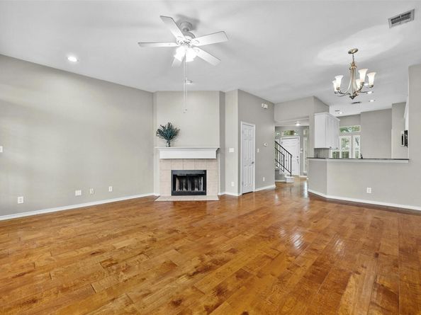 2918 Ranch Road 620 RD N W219, Austin TX 78734