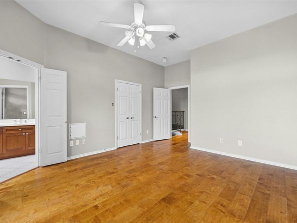 2918 Ranch Road 620 RD N W219, Austin TX 78734