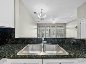 2918 Ranch Road 620 RD N W219, Austin TX 78734