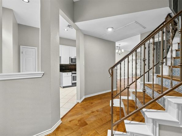 2918 Ranch Road 620 RD N W219, Austin TX 78734