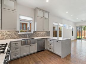 4020 Valley View RD B, Austin TX 78704